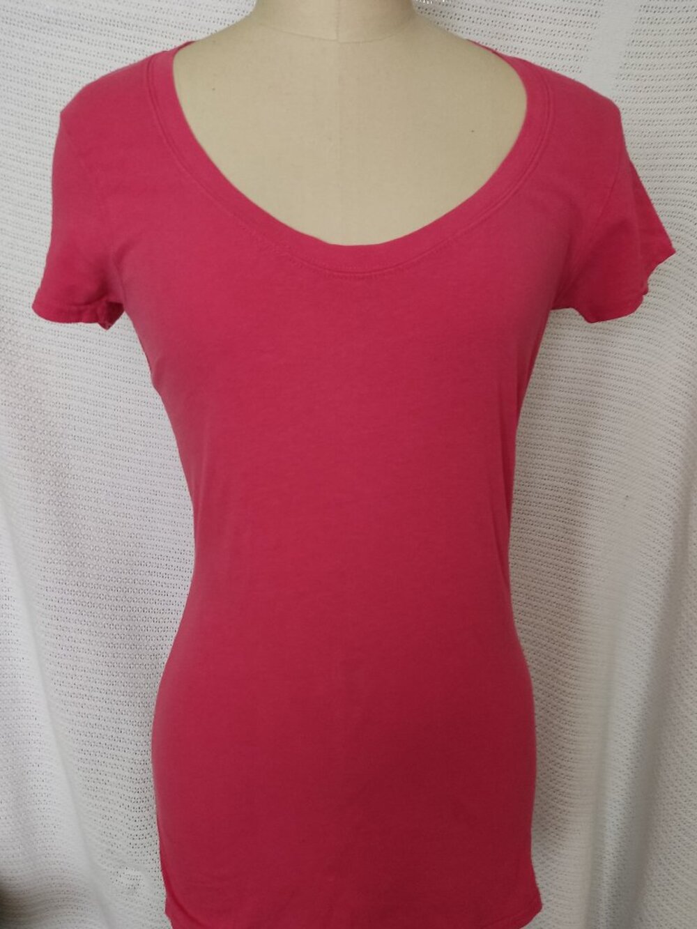 Wet seal scoop neck t-shirt
